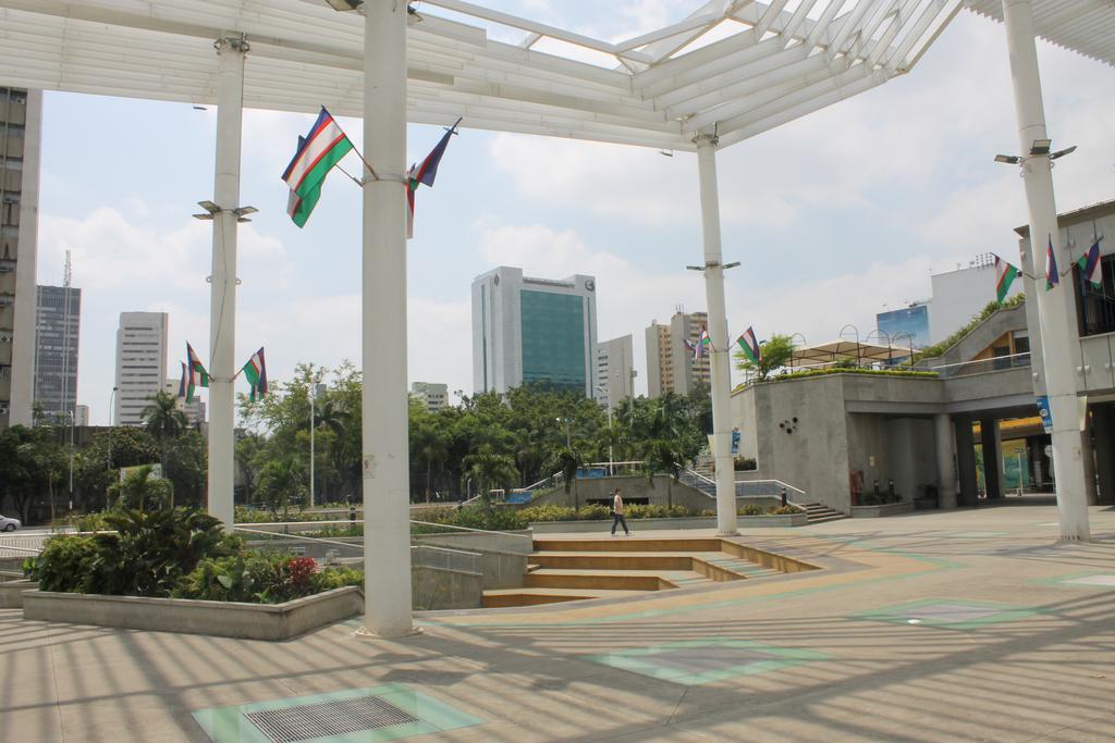 Hotel Cuarta Avenida Cali Kültér fotó