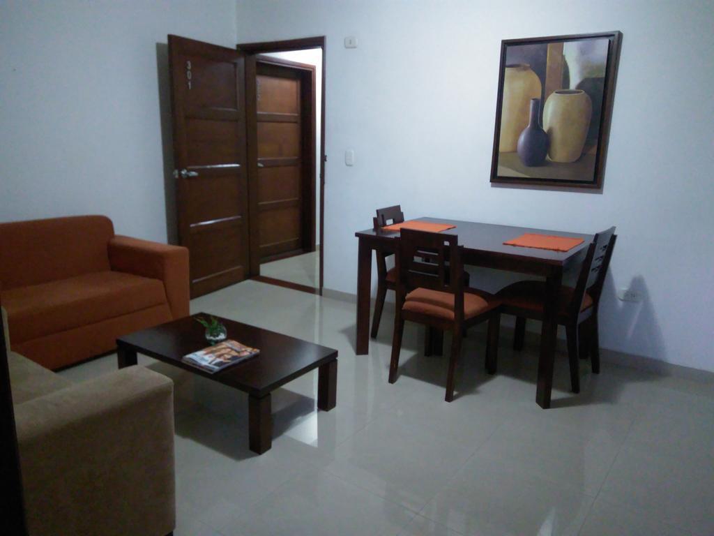 Hotel Cuarta Avenida Cali Kültér fotó